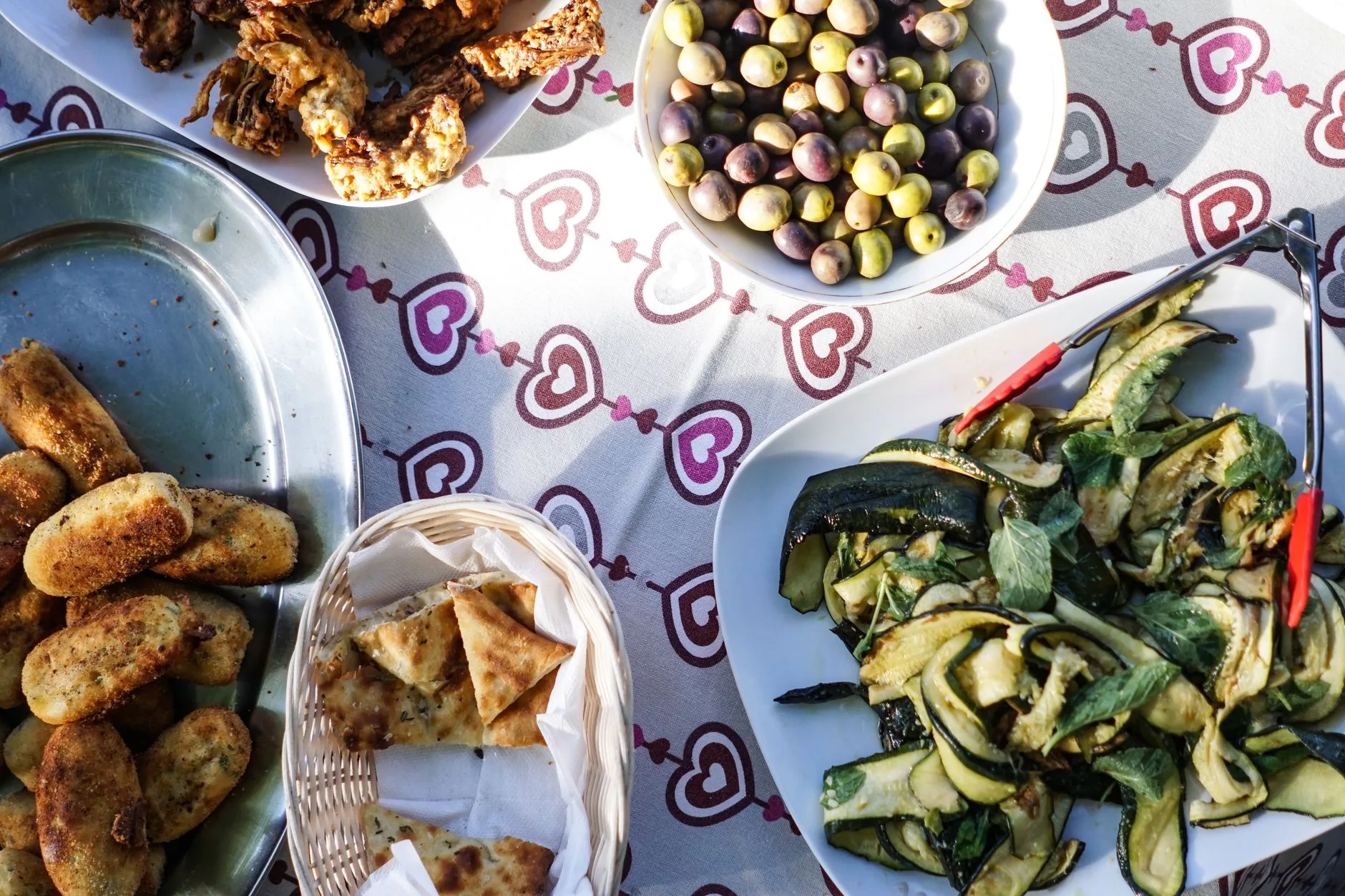 Pranzo Ferragosto senza accendere il forno: idee pratiche