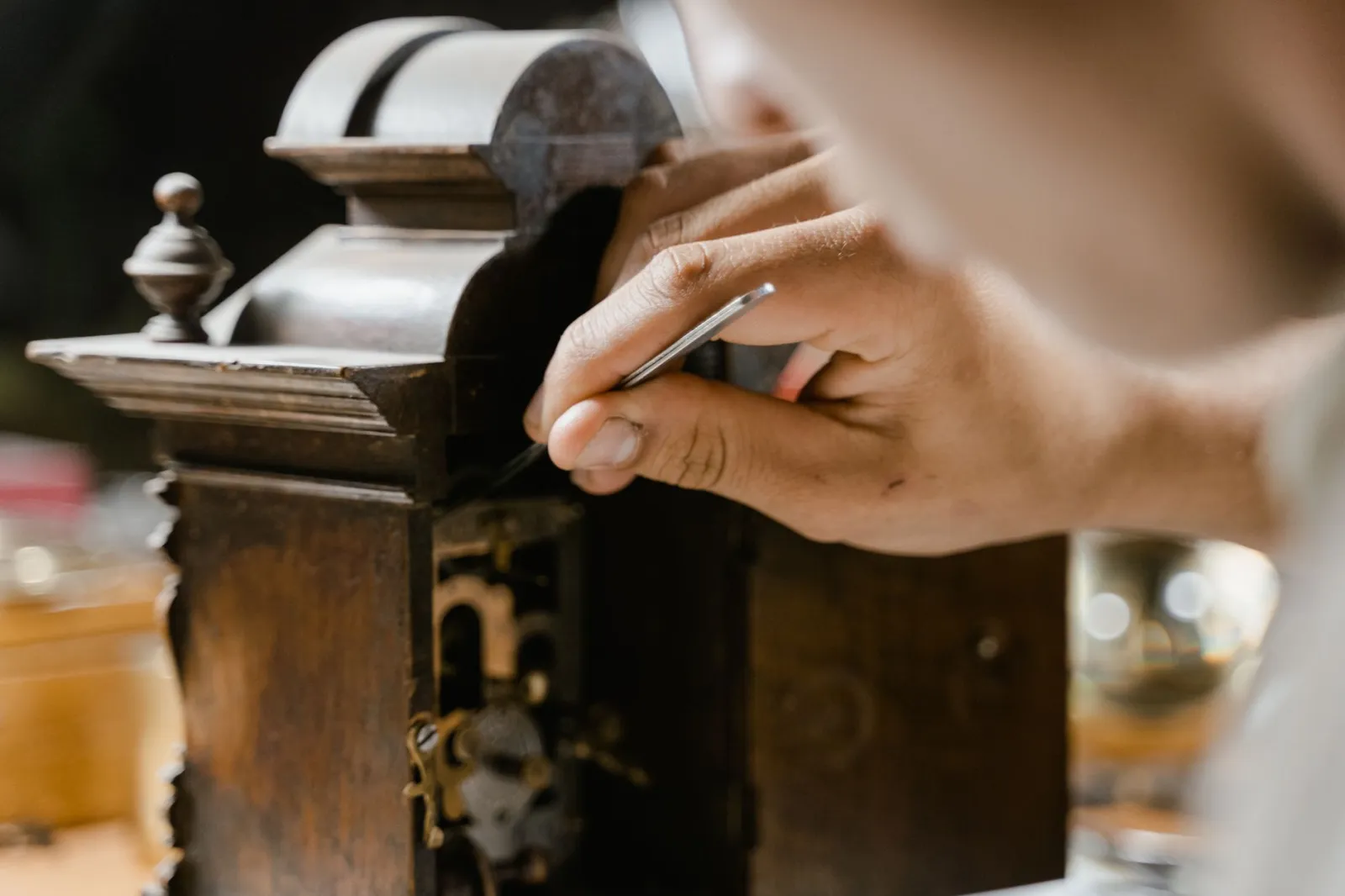 Come restaurare un mobile vecchio: guida pratica low cost