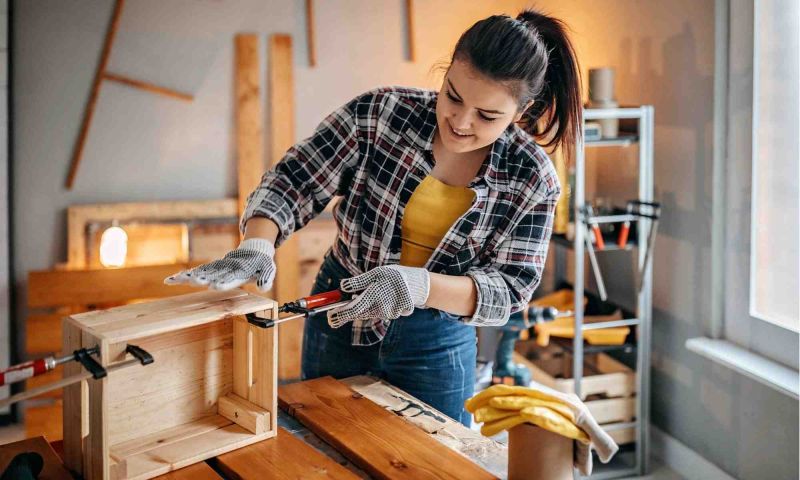 Bricolage Creativo: Progetti Facili e Ispirazioni per Personalizzare la Tua Casa